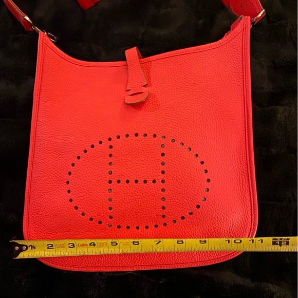 Hermes Taurillon Clemence Evelyne III PM Capucine (pinkish/red) exc condition - Picture 11 of 16